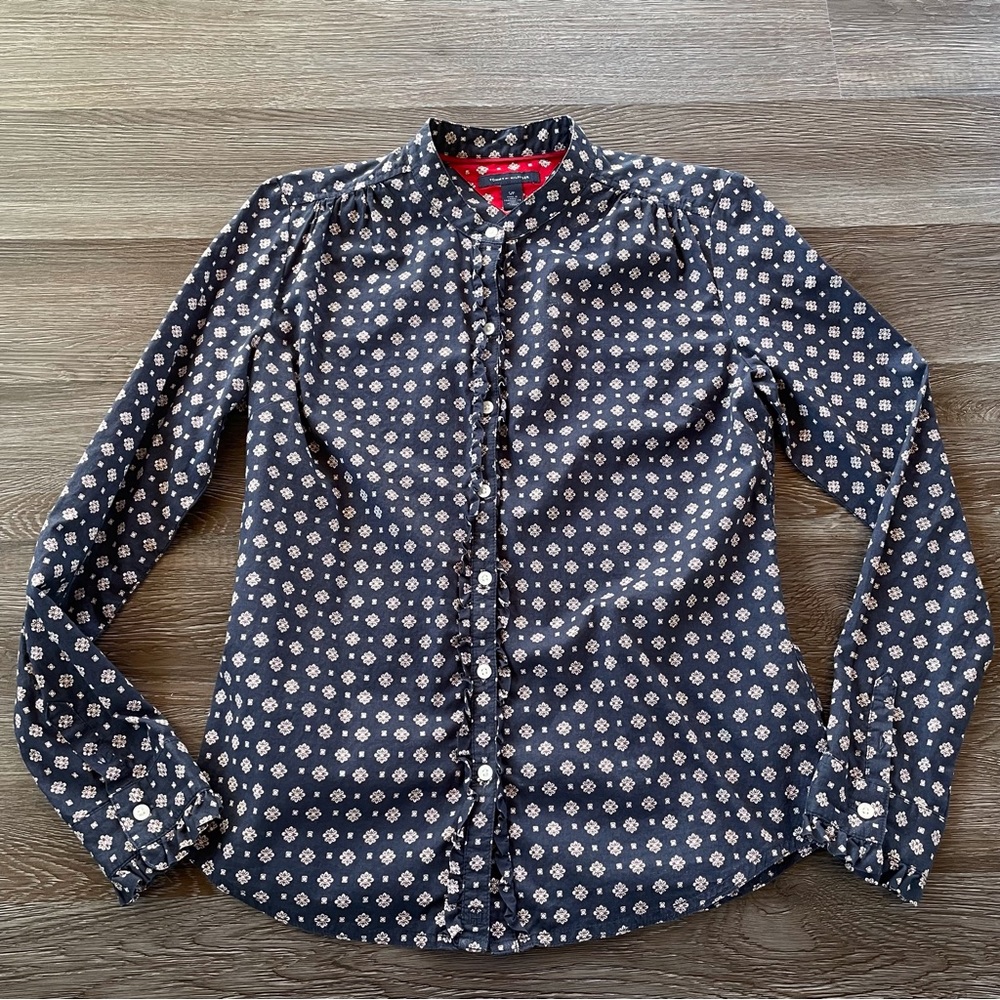 Tommy Hilfiger Banded Collar, Ruffle Front, Long Sleeve Button Down Shirt